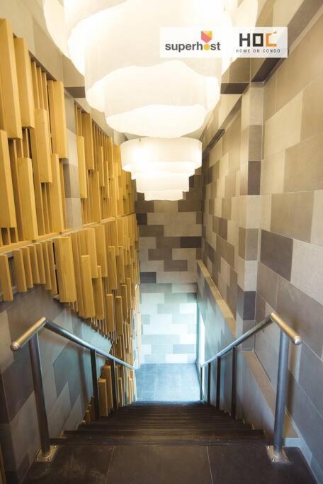 Cozy Luxury Condo @ The Astra チエンマイ エクステリア 写真